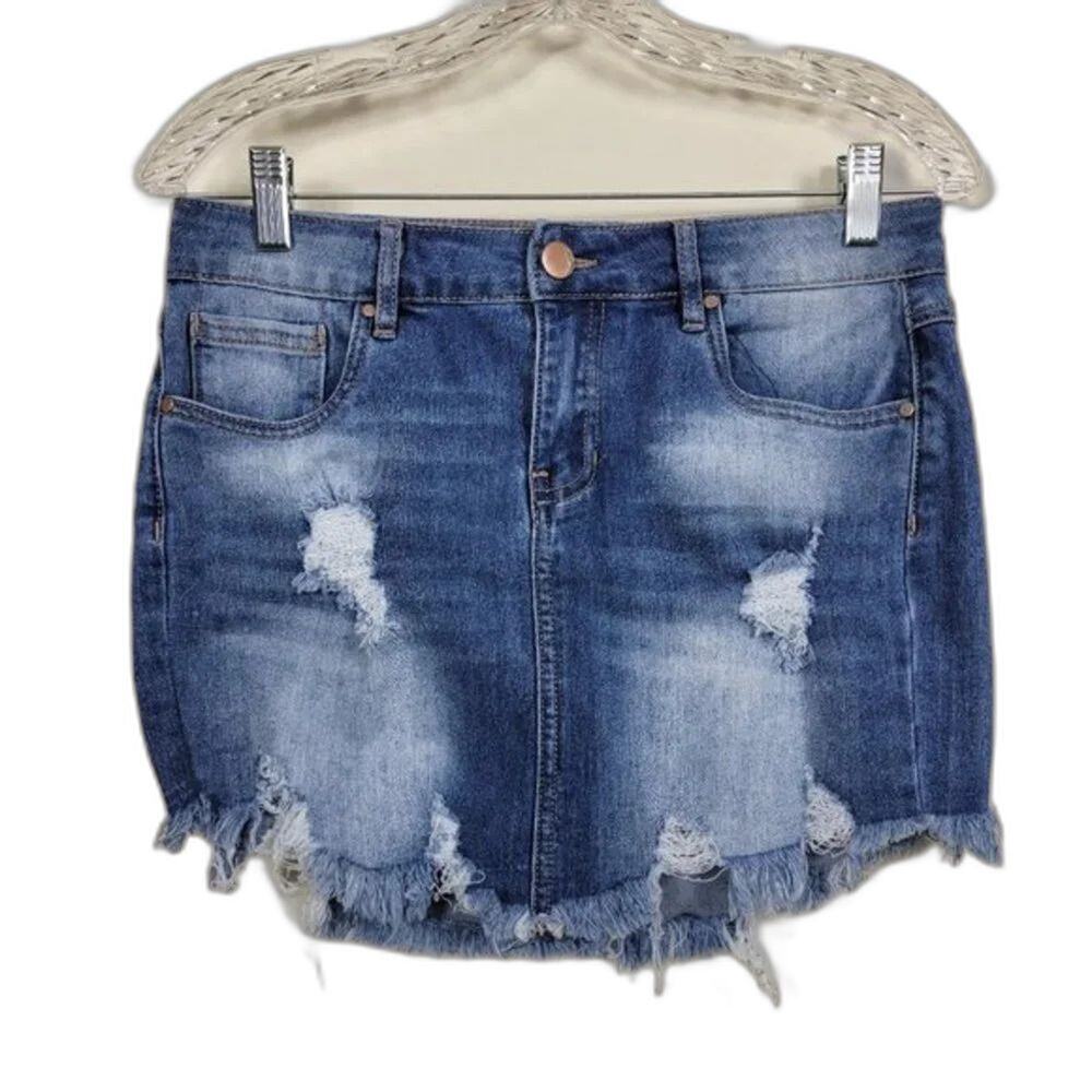 Dollhouse Denim Mini Skirt Womens Size 7 Blue Distressed Raw Hem Stretch Jean